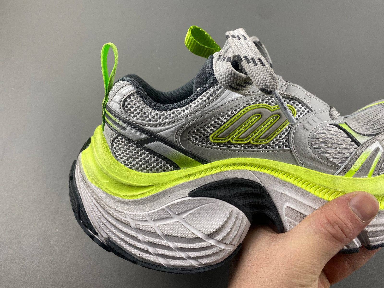 Ba*len*cia*ga sneaker 815853 w2mv2 1937