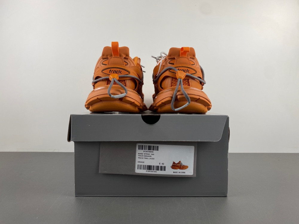 Balenciaga track 800592 WTRHK 7000