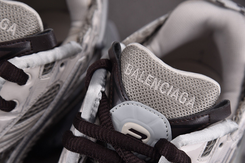 Ba*len*cia*ga runner 772774-w3rmu-2000