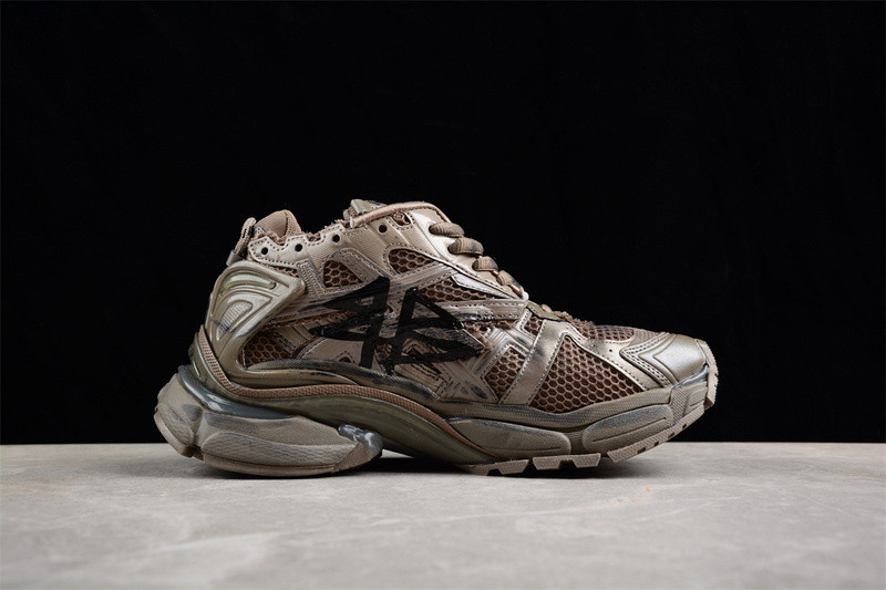 Ba*len*cia*ga runner w3rbq2010