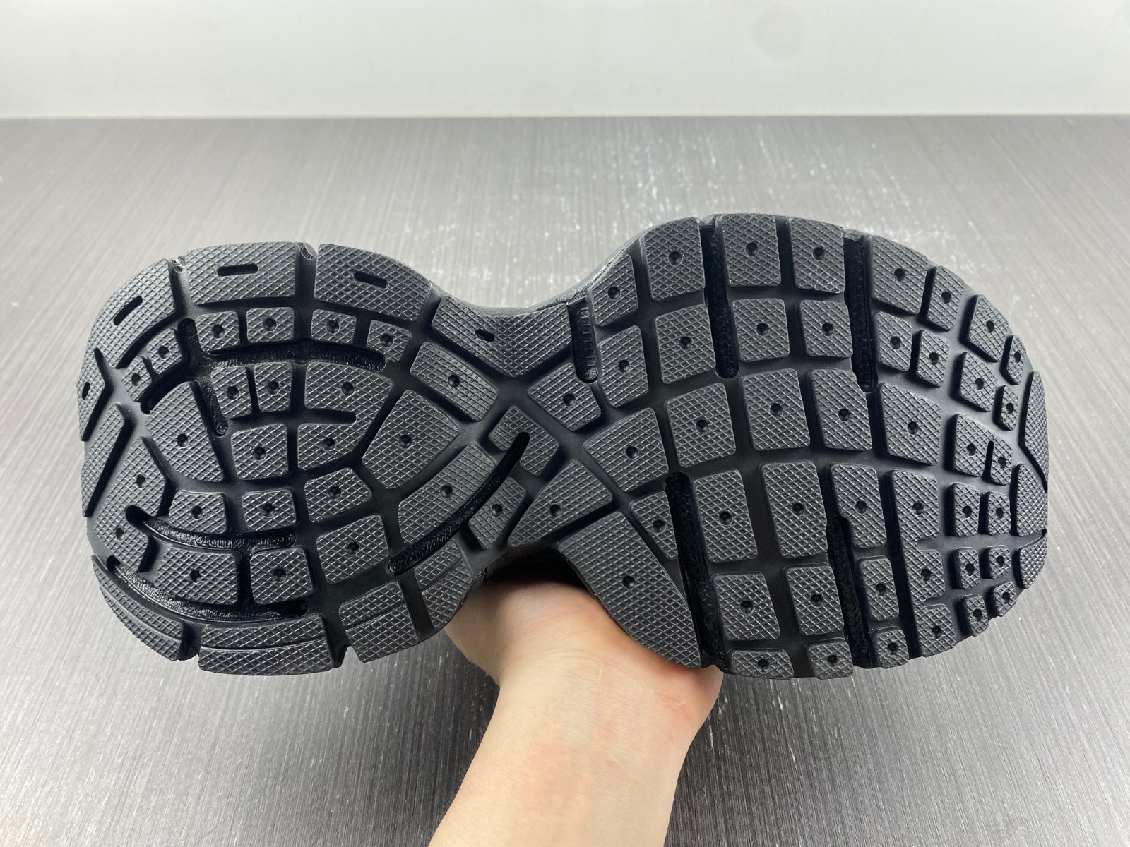 Ba*len*cia*ga 3xl 542229 w2rb8 0102