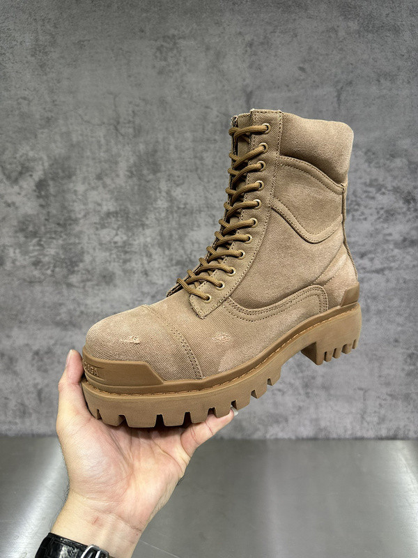 Ba*len*cia*ga boots