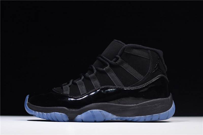Air Jordan 11 “Cap and Gown” black  378037-005