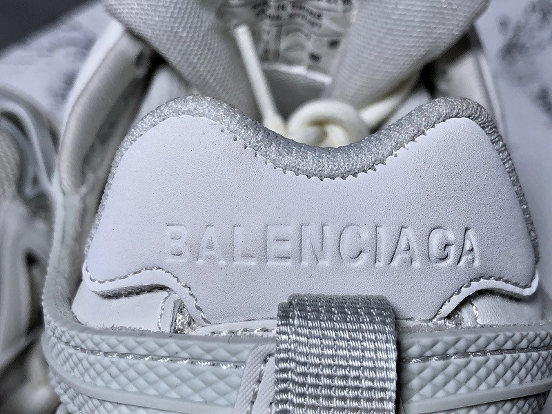 BLCG Track 2.0 570391-W2GN1-1001