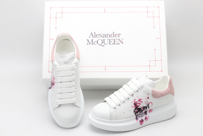 MQ Sneakers