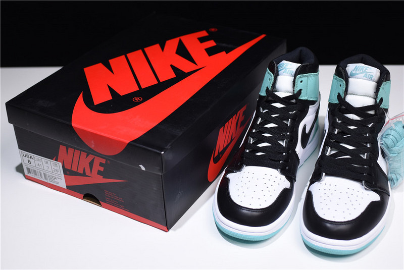 Air Jordan 1 High OG “Igloo” 861428-100