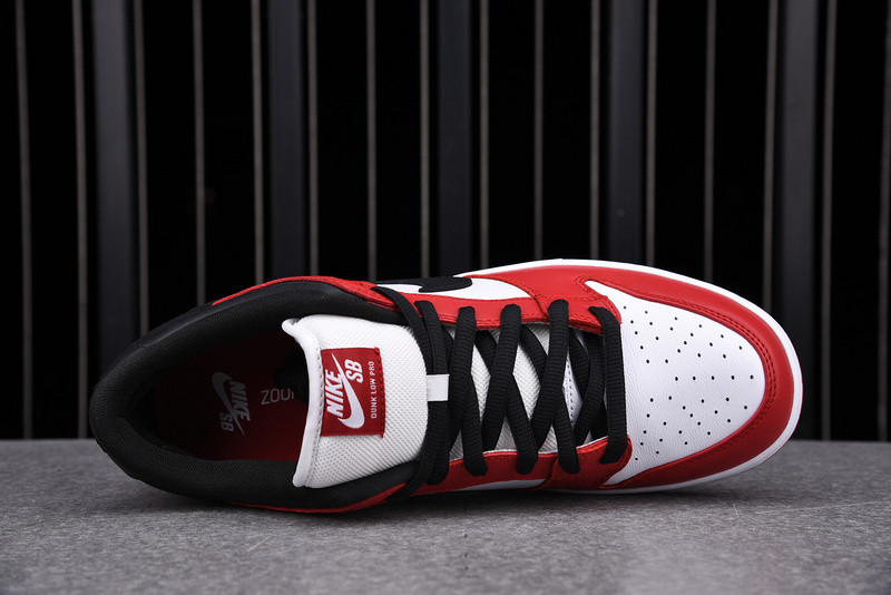 Nike SB Dunk Low "Chicago" BQ6817-600