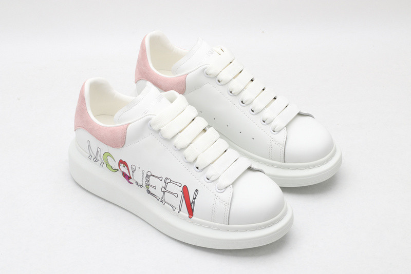 MQ Sneakers