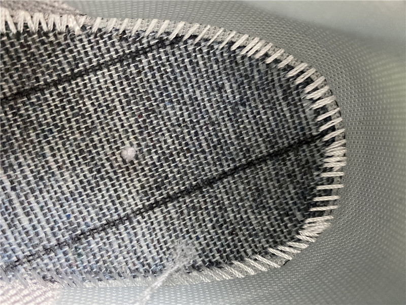 BLCG Triple S 536737-W2FW1-1977