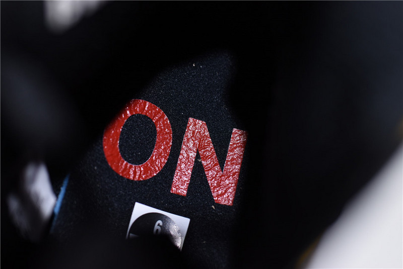 Air Jordan 1 Retro High OG NRG “Not For Resale” Varsity Maize 862428-107