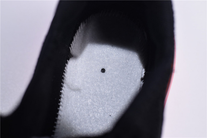 Nike Air Max 270  “Hot Punch” black AH8050-010