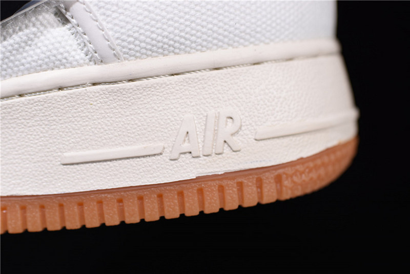 Travis Scott x Nike Air Force 1 Low “Sail” AQ4211-101