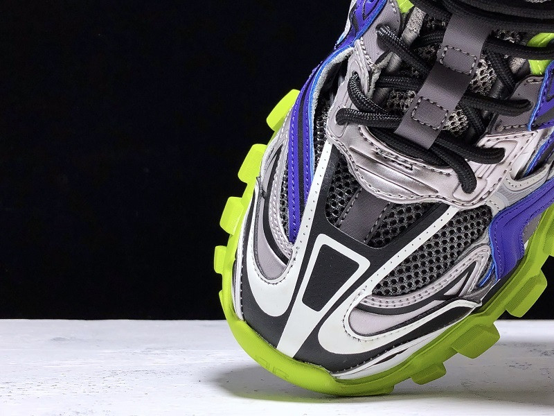 BLCG Track 2.0 570391-W2GN7-1007