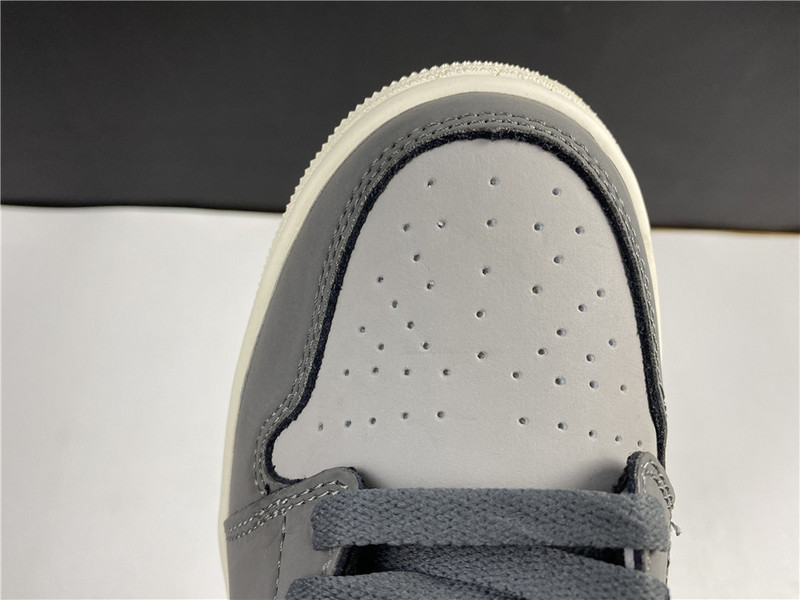 Air Jordan 1 Mid Grey Onyx (W) BQ6472-020