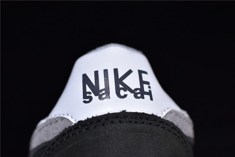 Sacai X Nike LD Waffle 