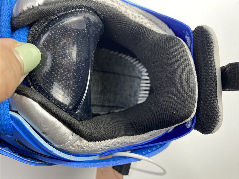 BLCG Track 3.0 542023-W2LA1-2039