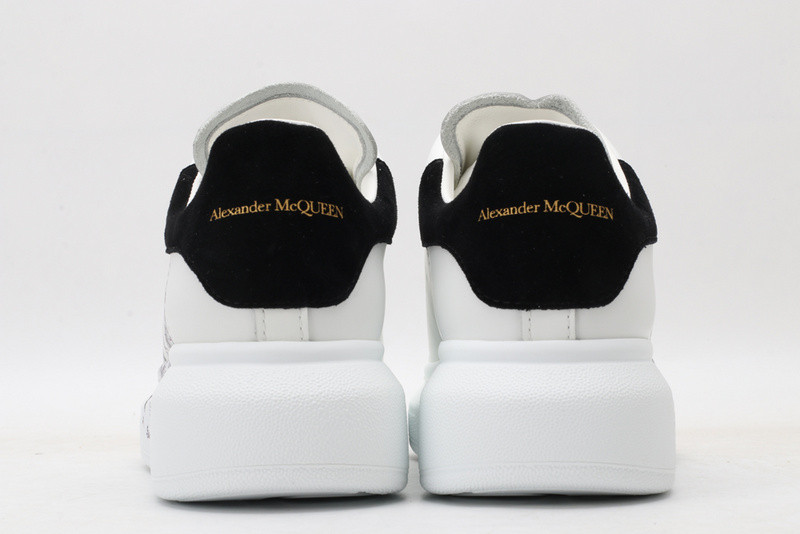 MQ Sneakers