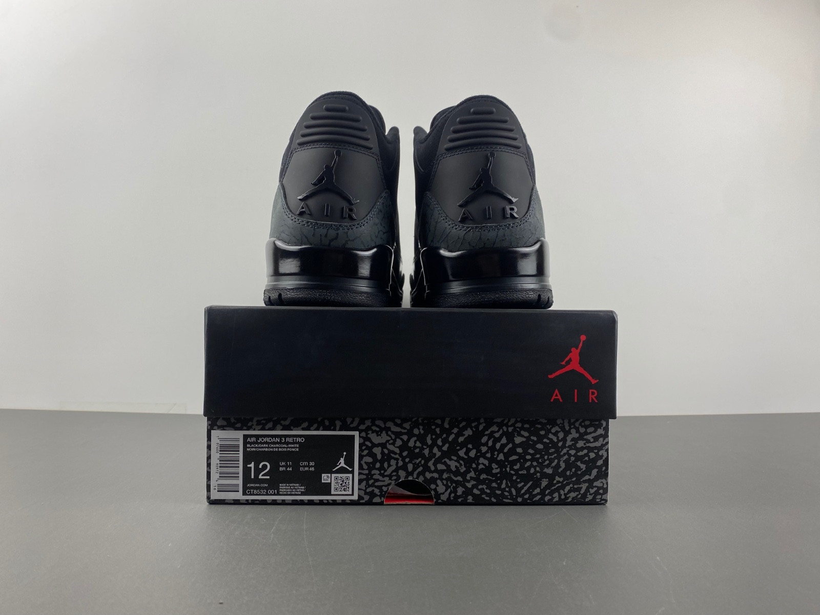 Air Jordan 3 Black Cat 9246-001