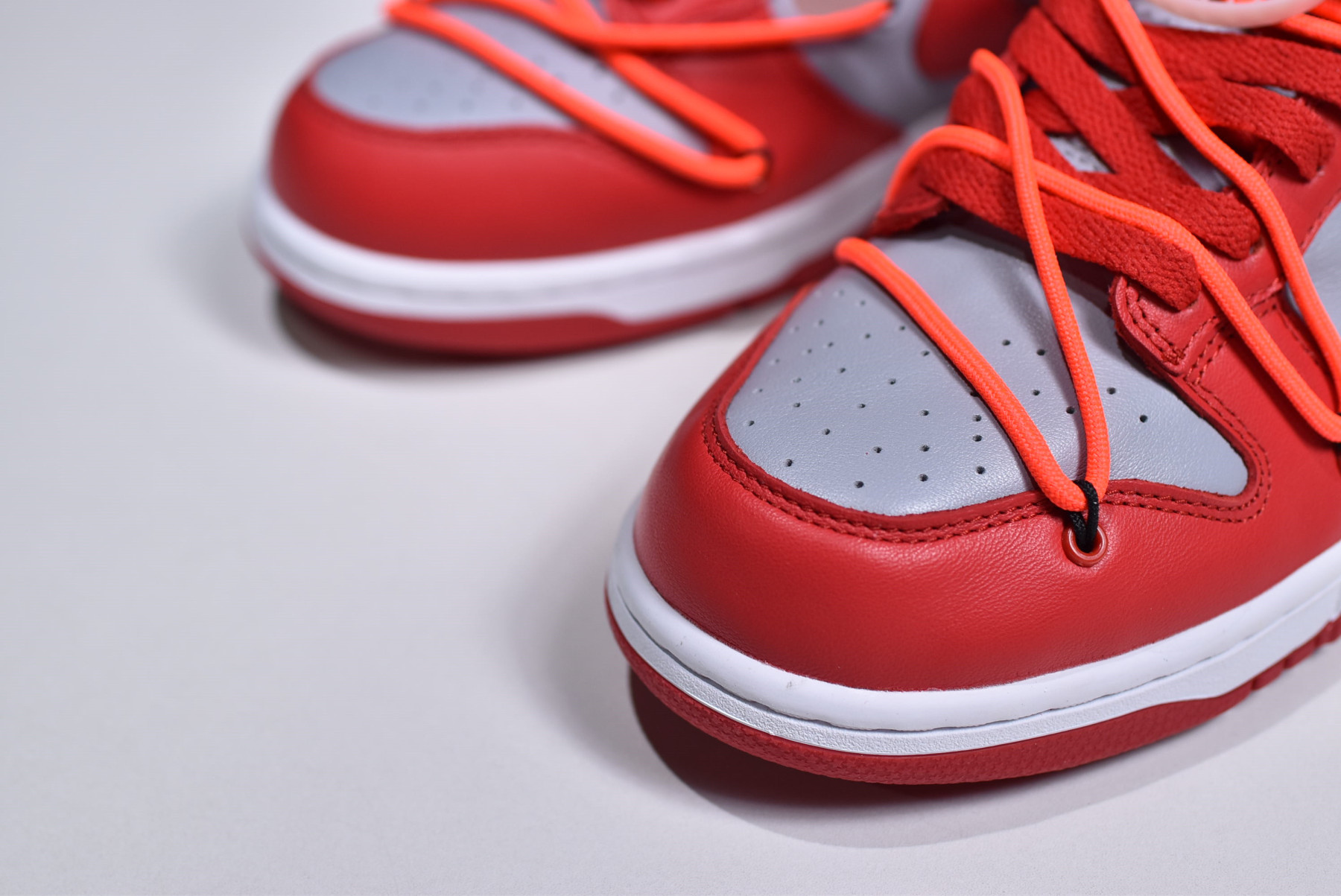 OF x Nike Dunk Low University Red CT0856-600