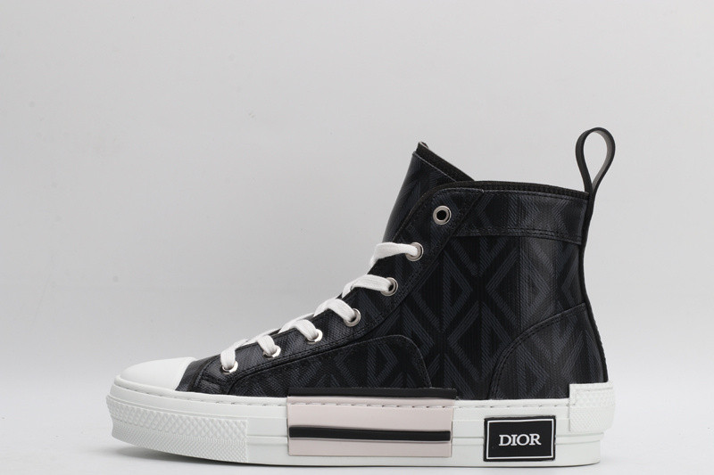 DR B23 High Top Sneaker