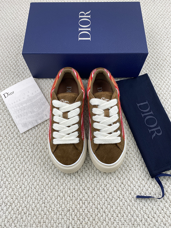 DR B33 Sneaker