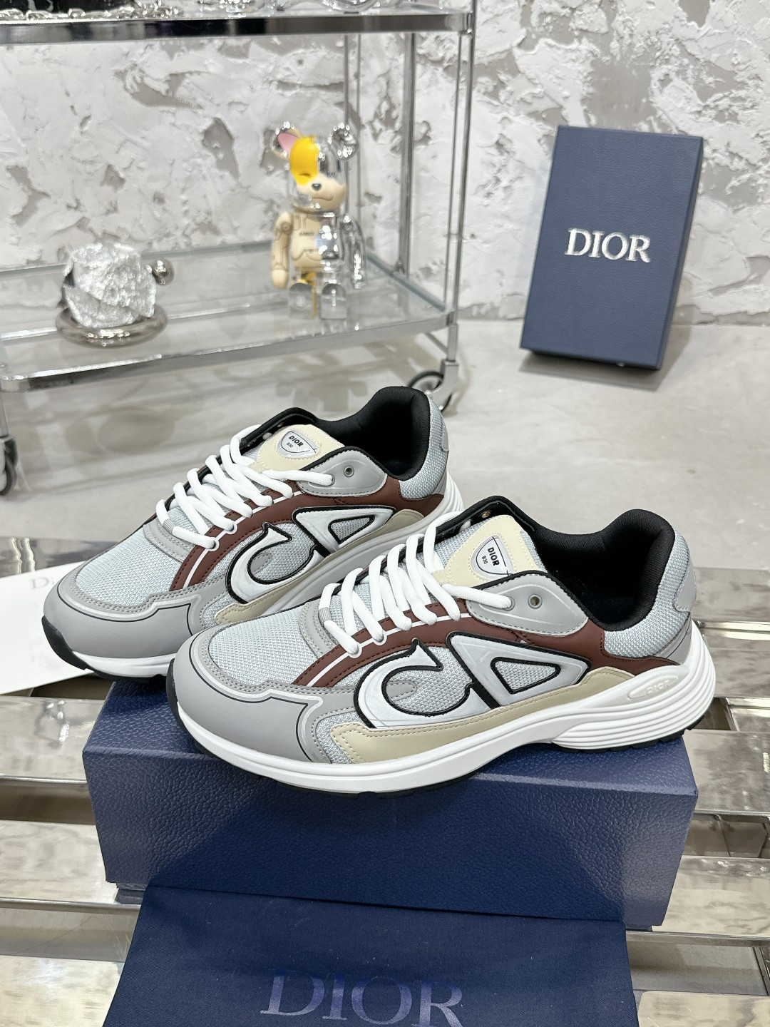 DR B30 Sneaker