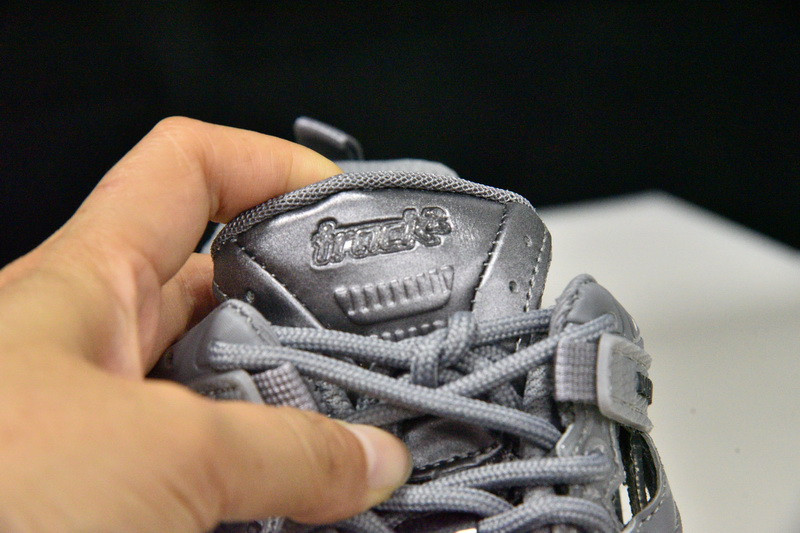 BLCG Track 4.0 568615 W3CT1 1800