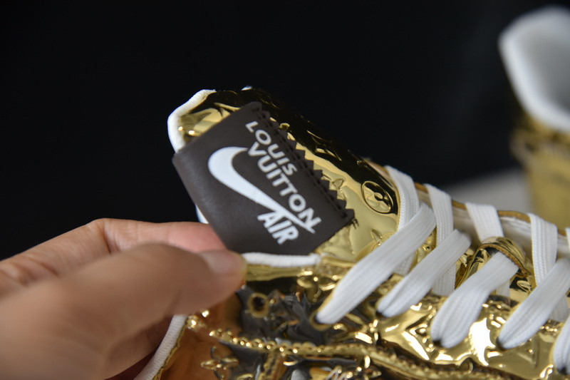 AIR FORCE 1 LOW  Metallic Gold