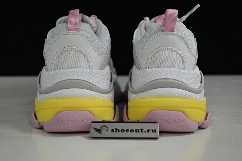 Ba*len*cia*ga triple s 54039 w2fw4 7541