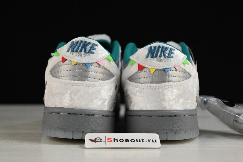 Nike Dunk Low “Ice” DO2326-001
