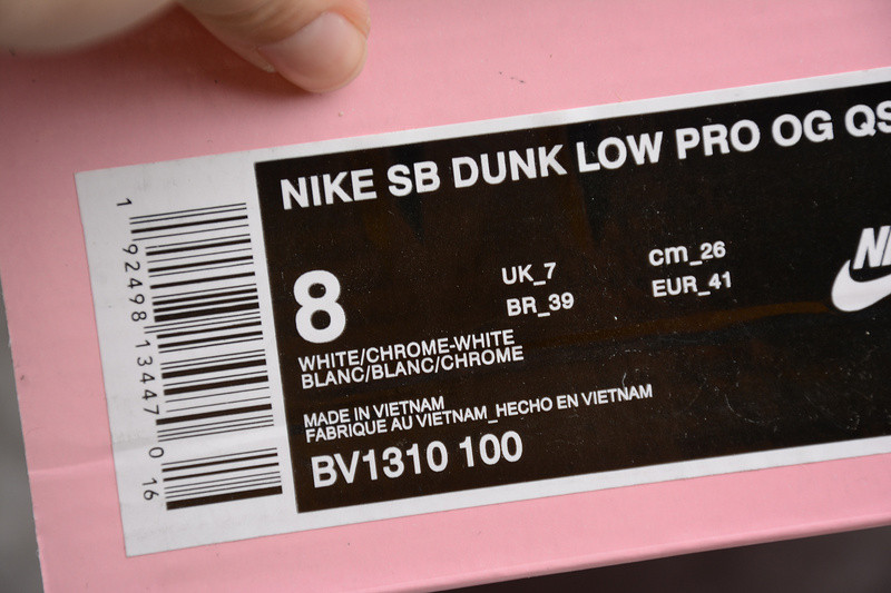 Di*m*nd x nike sb dunk low bv1310-100