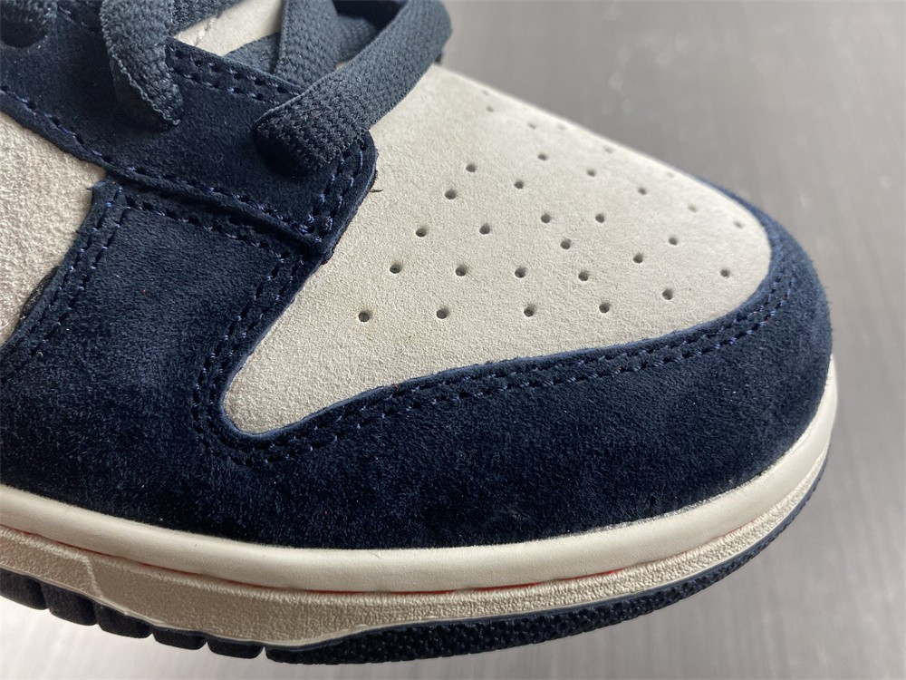 Otomo Katsuhiro x Nike SB Dunk Low Steamboy OST LF0039-004