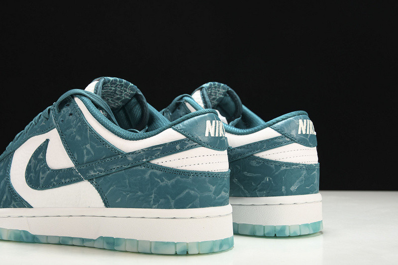 Nike Dunk Low “Ocean” DV3029-100