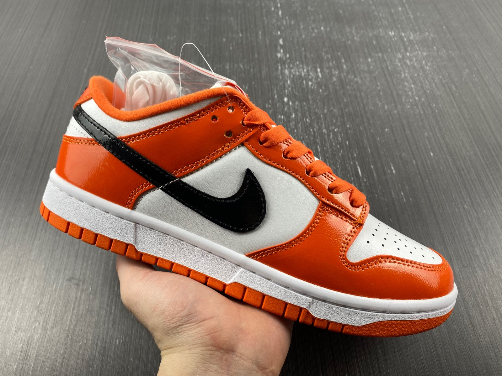 Nike Dunk Low “Safety Orange” DJ9955-800