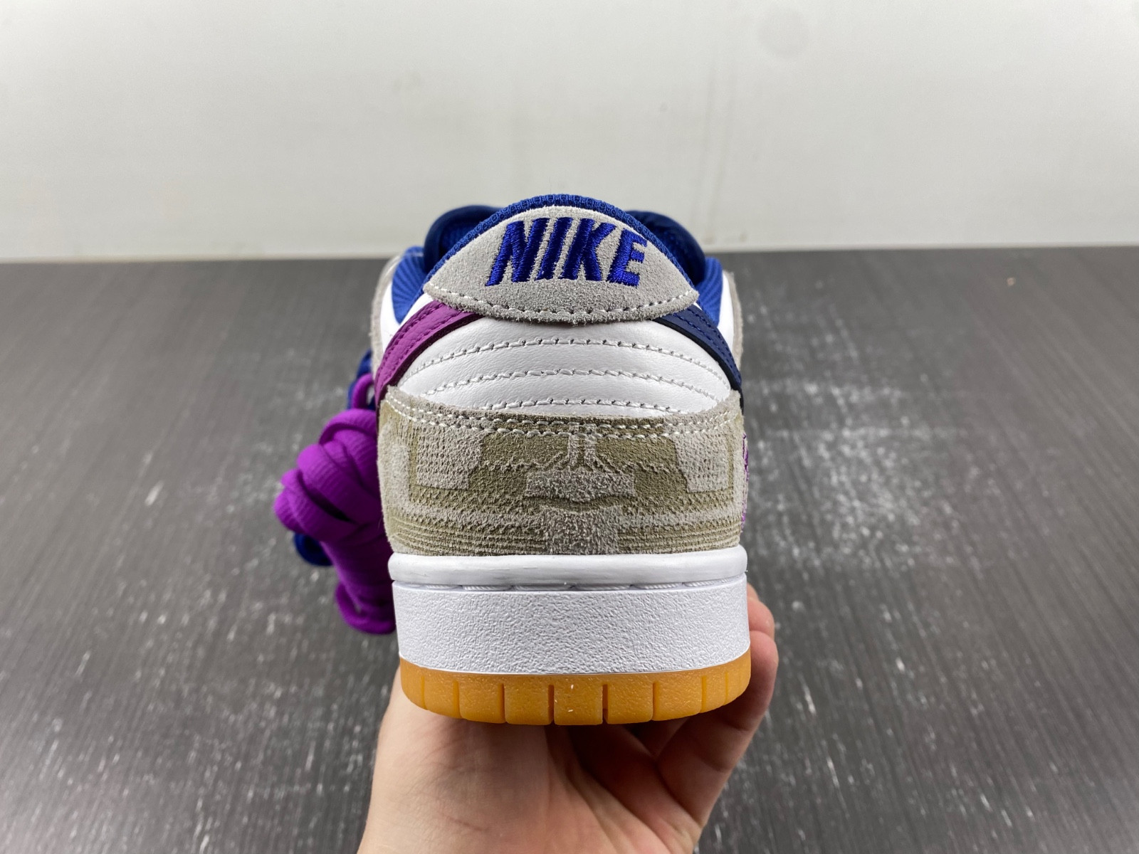 Rayssa Leal x Nike SB Dunk Low FZ5251-001