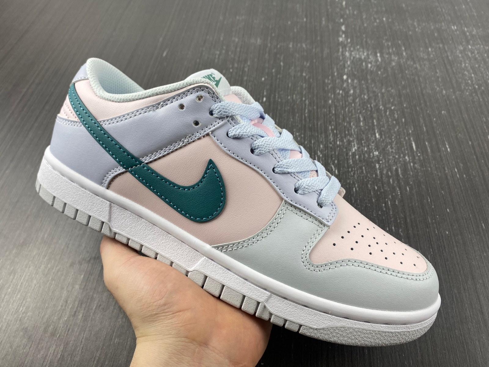Nike Dunk Low GS “Mineral Teal” FD1232-002