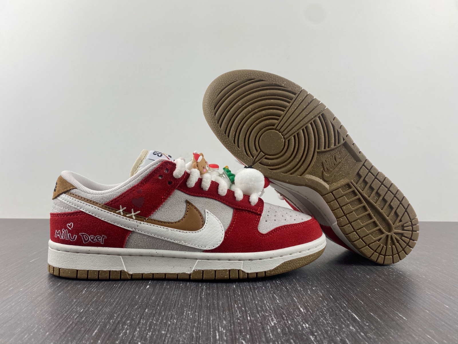 Nike Dunk Christmas DO9457-112