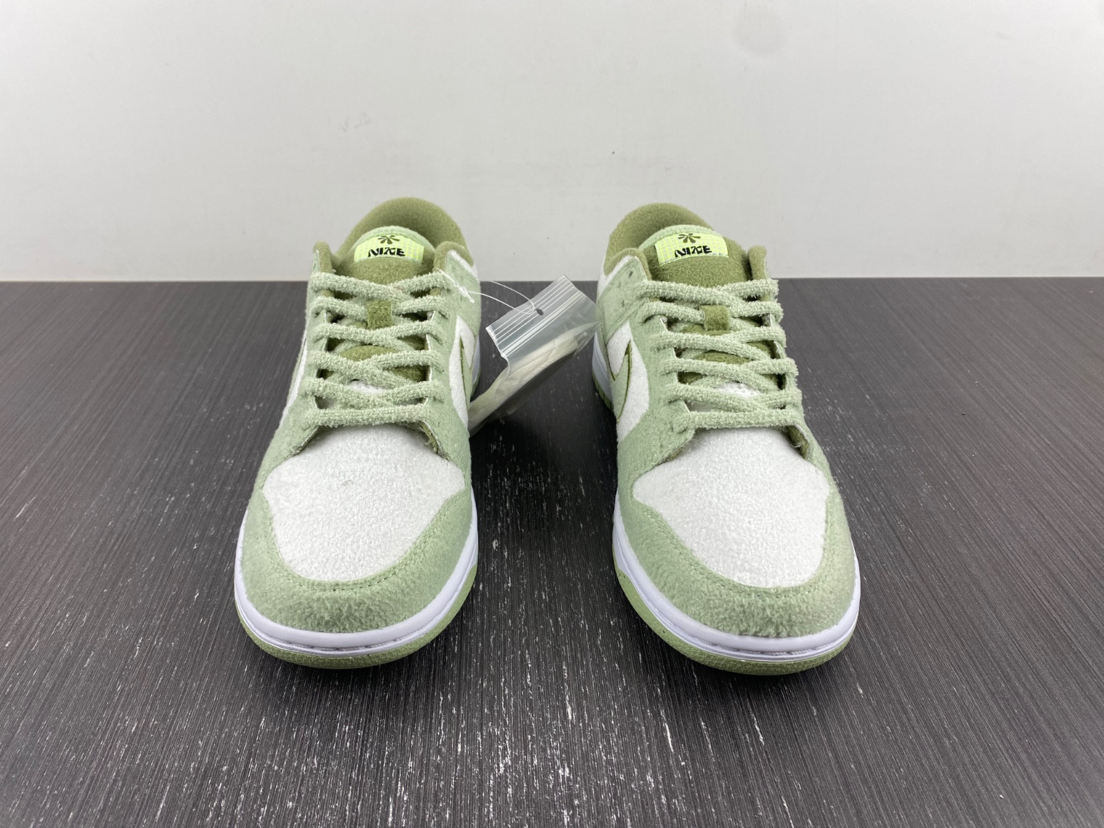 Nike Dunk Low Fleece Pack Honeydew DQ7579-300