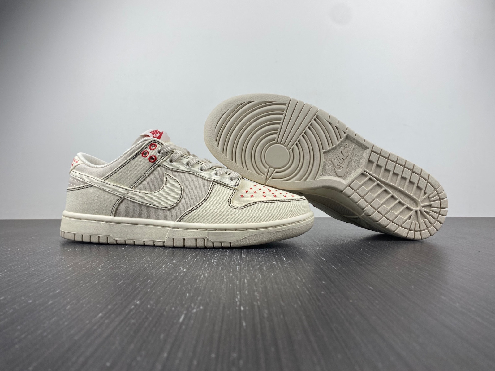 Nike Dunk Low “Light Orewood Brown” DV0834-100