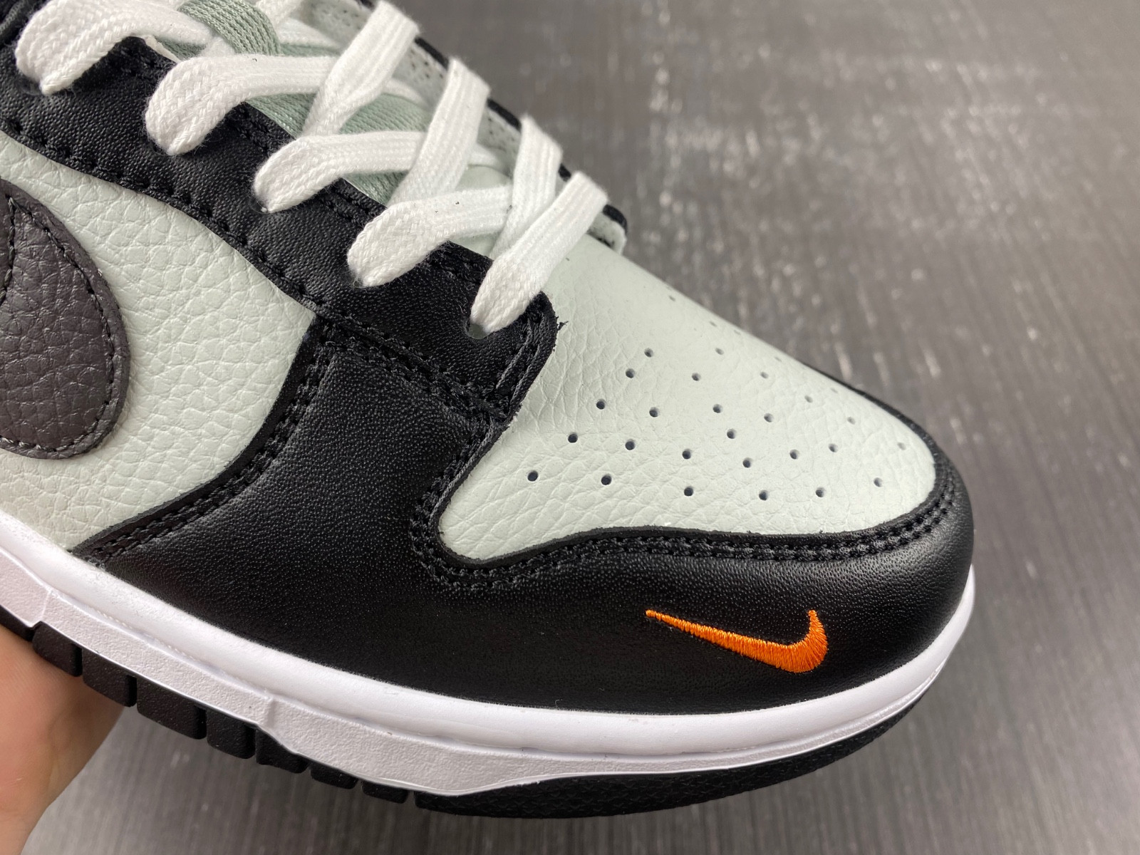 Nike Dunk Low FN7808-001