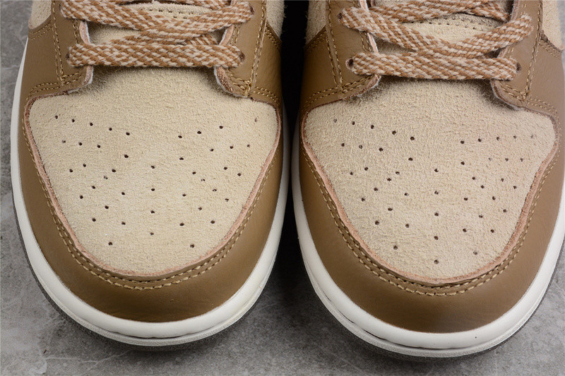 Nk Dunk Low "Dark Driftwood" DO6712-200