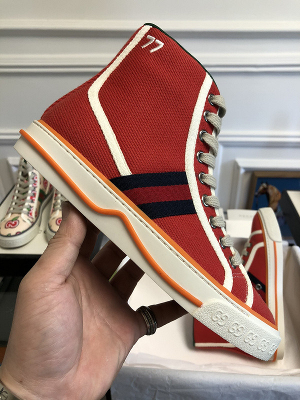 GC Sneakers