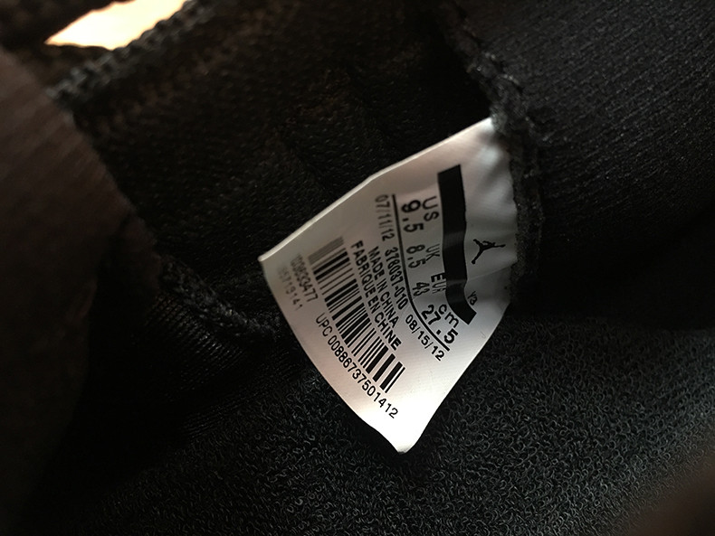 AIR JORDAN 11 RETRO (2012) Bred 378037-010