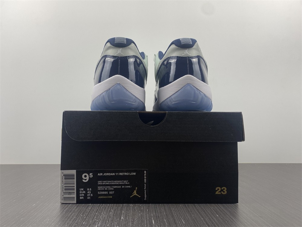 Jordan 11 Retro Low Georgetown (GS)  528896-007