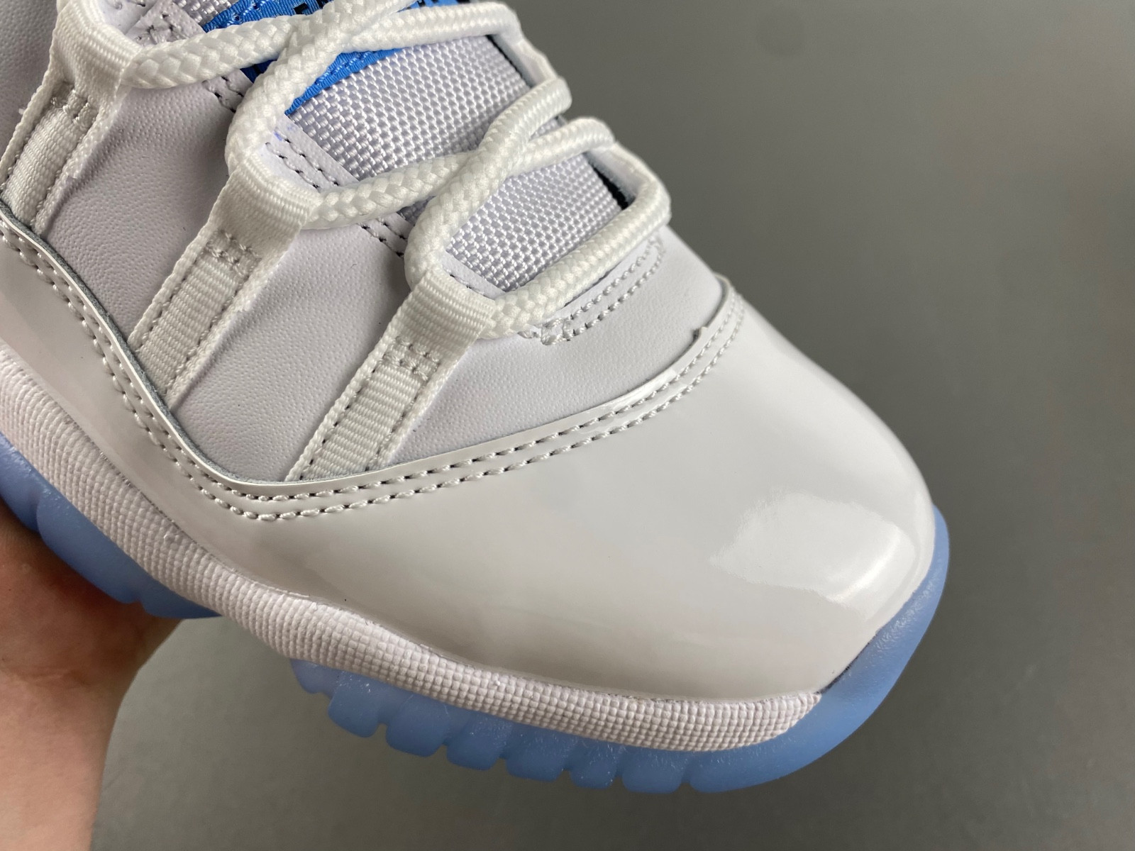 Air Jordan 11 “legend Blue 378038-104
