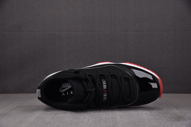 Air Jordan 11 Retro Low Bred FV5104-006