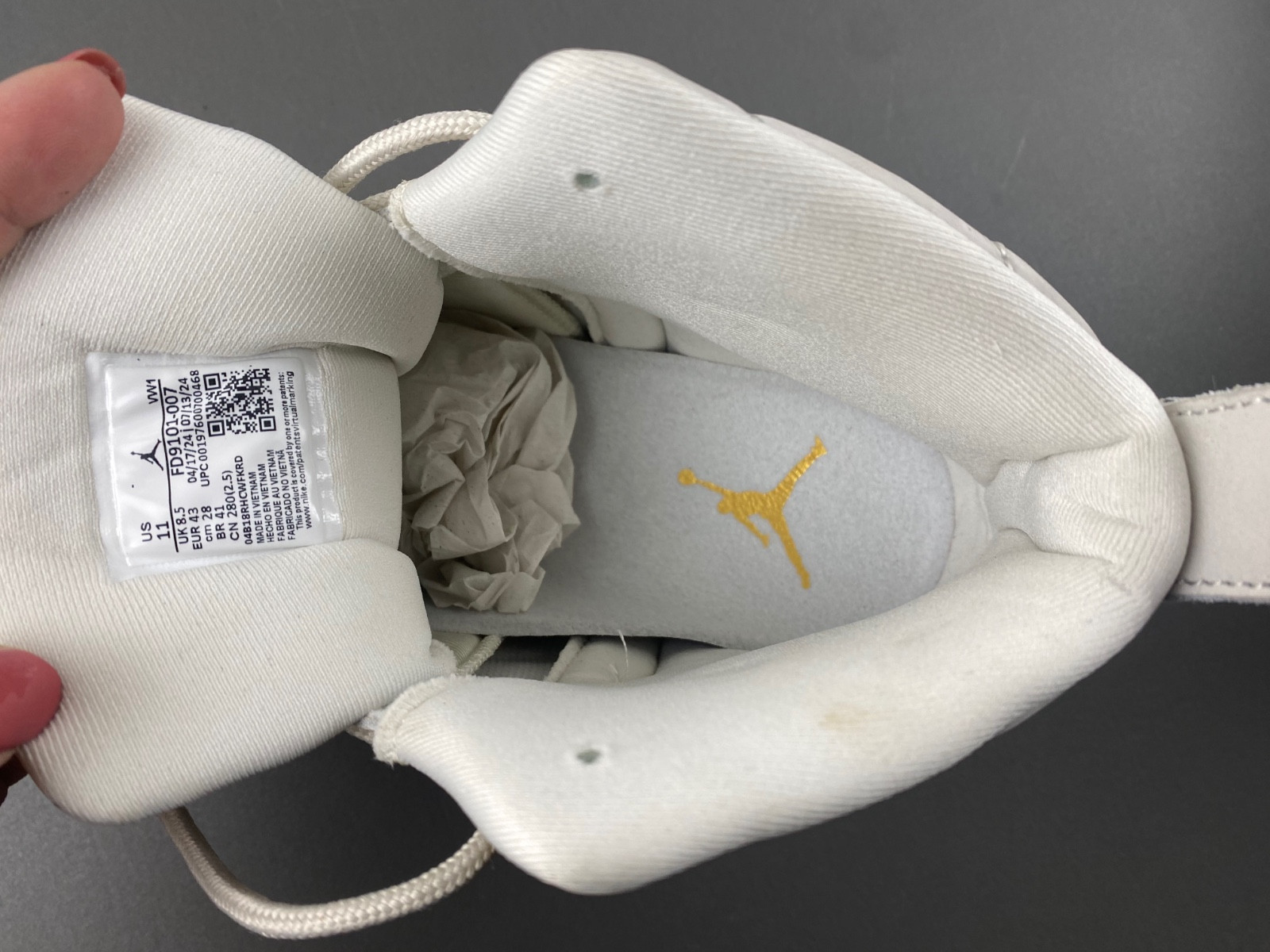 Air Jordan 12 WMNS “Phantom”  FD9101-007