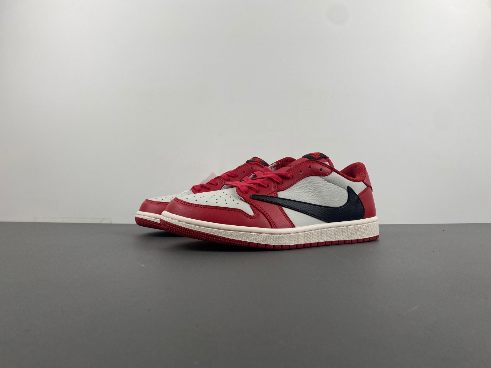 Air Jordan 1 Low “Sanddrift” HQ3440-101