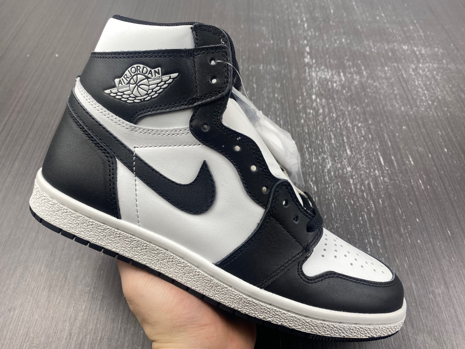 Jordan 1 Retro High 85 Black White (2023) BQ4422-001