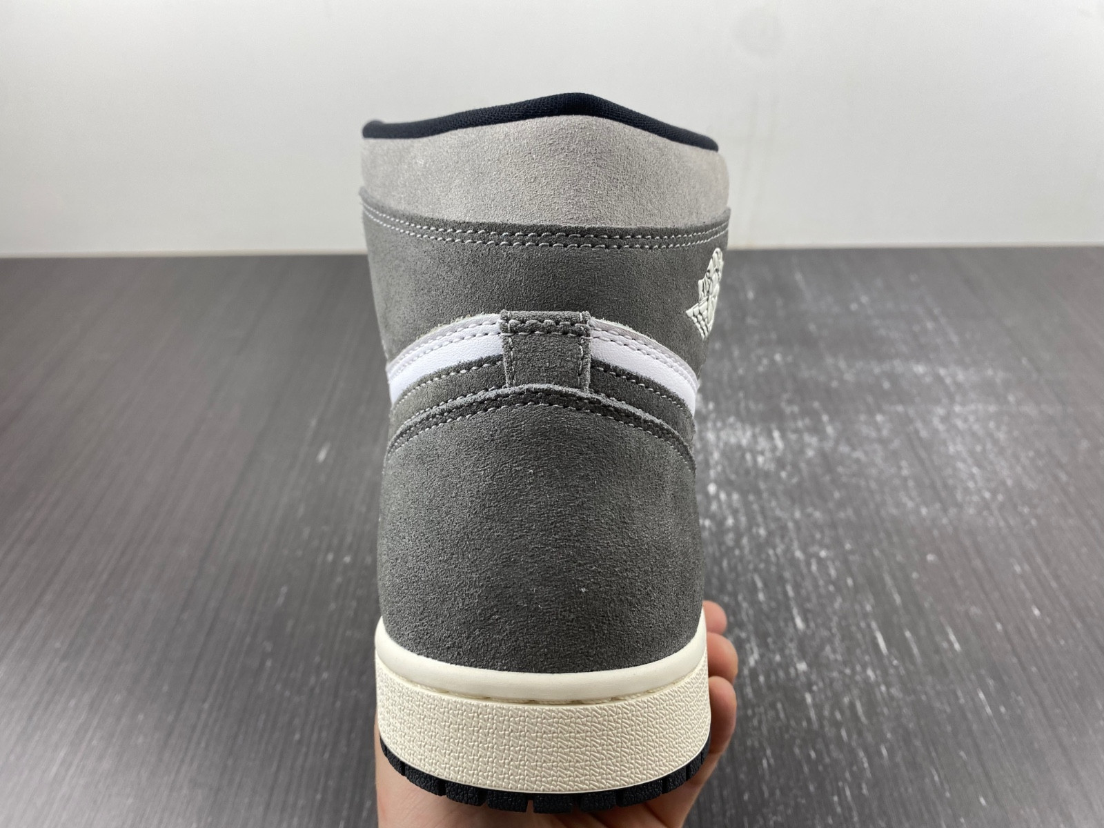 Air Jordan 1 High OG “Washed Heritage” DZ5485-051